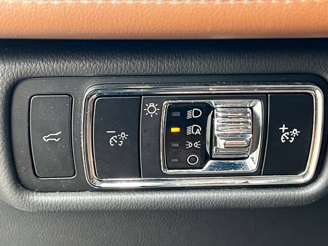 Used 2024 Lincoln Aviator Reserve w/ Equipment Group 201A AWD/4WD image 18