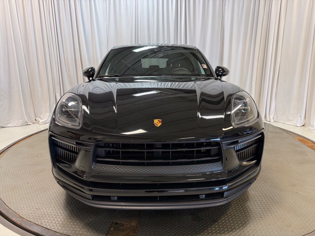 Used 2022 Porsche Macan S AWD/4WD image 32