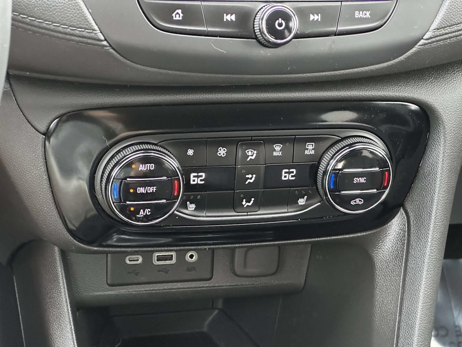 Used 2023 Buick Encore GX Select FWD image 19