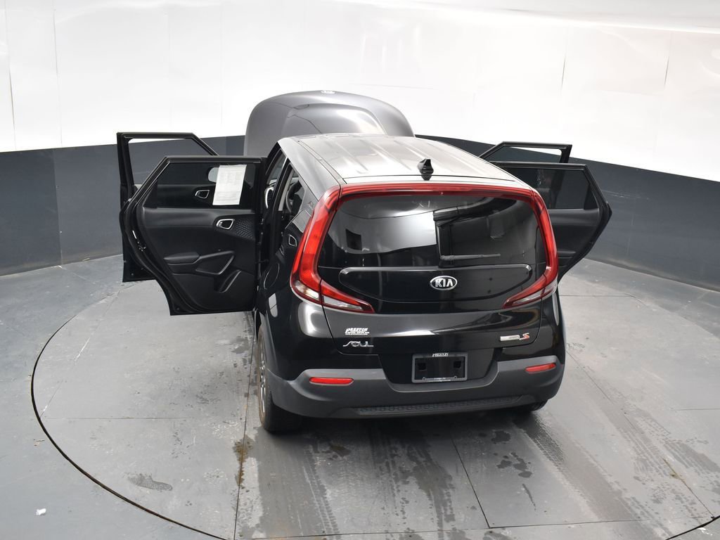 Used 2021 Kia Soul S image 19