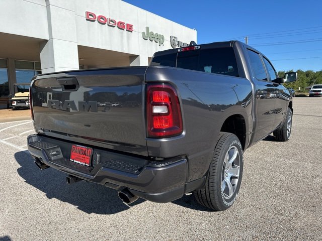 New 2026 RAM 1500 Express image 7