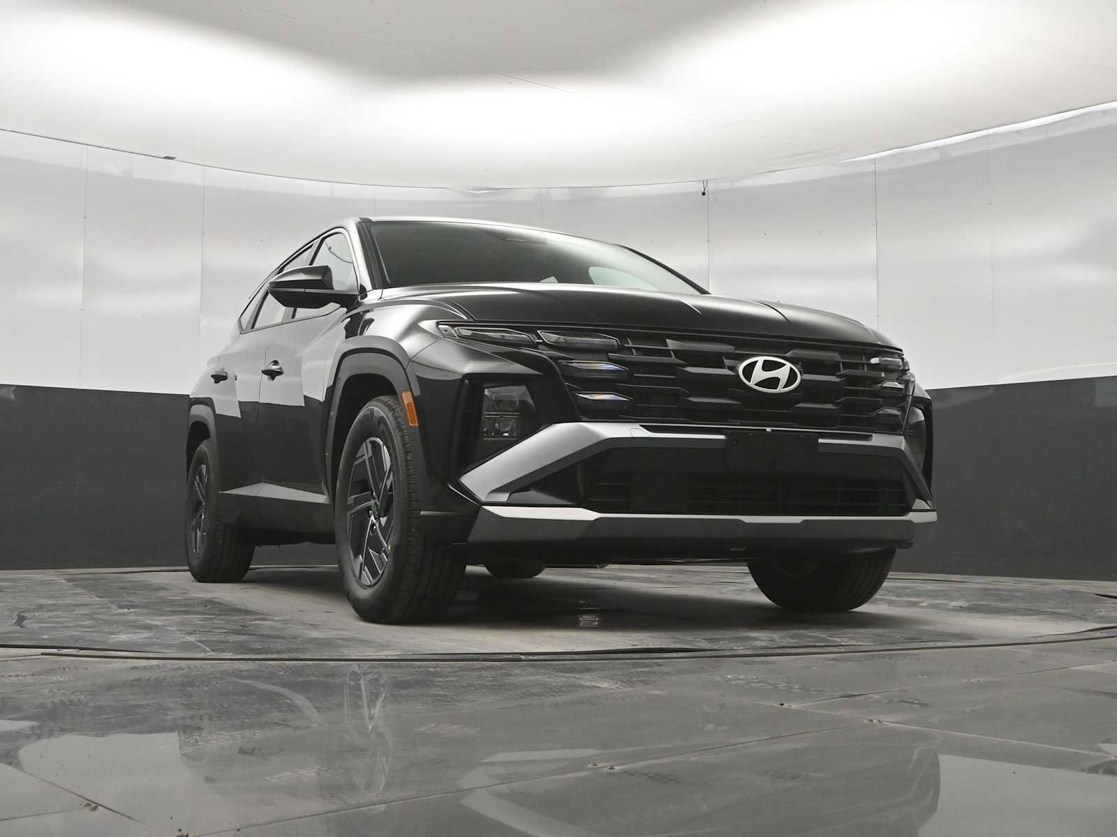 New 2026 Hyundai Tucson Blue SE FWD image 34