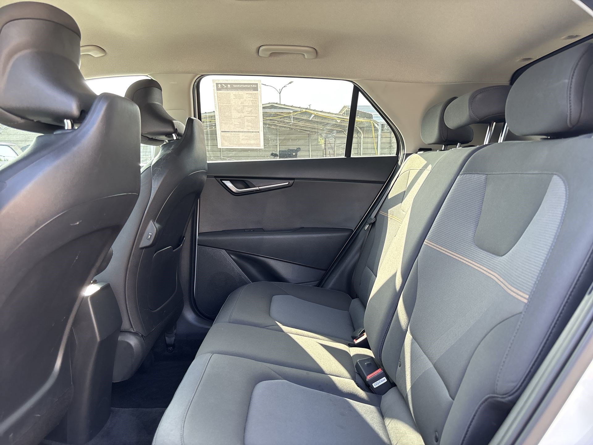 Used 2024 Kia Niro LX FWD image 22