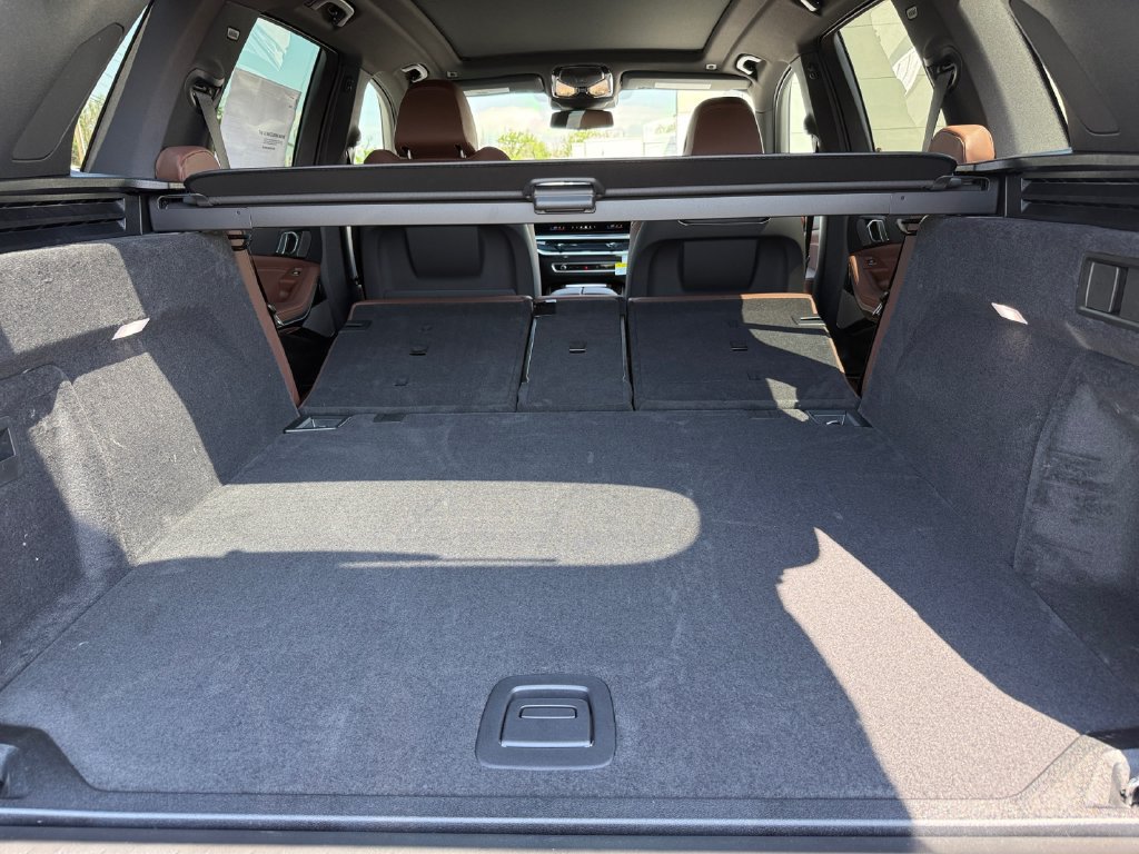 New 2026 BMW X5 xDrive40i AWD/4WD image 17