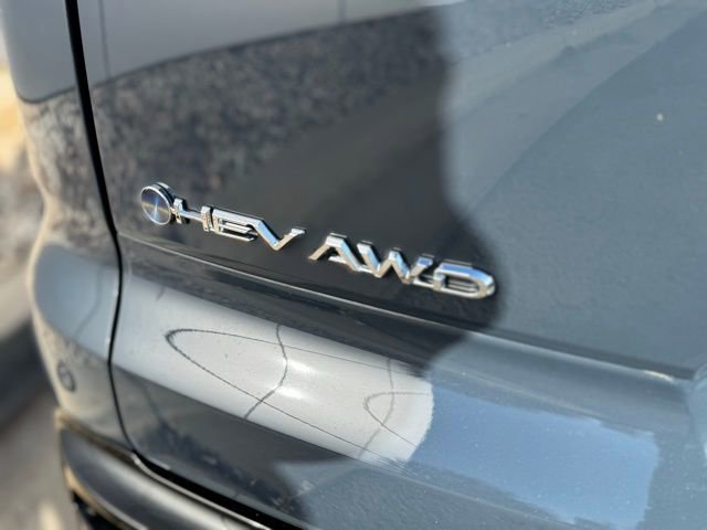 Certified 2025 Toyota Crown Signia w/ Advanced Technology Package image 46