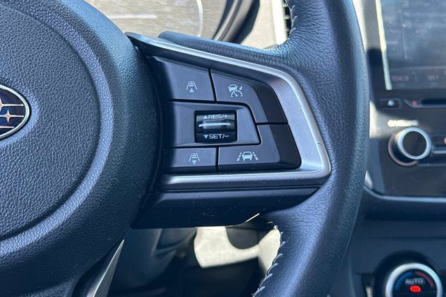 Used 2017 Subaru Impreza 2.0i Limited w/ Moonroof/BSD & Rcta/Eyesight AWD/4WD image 26