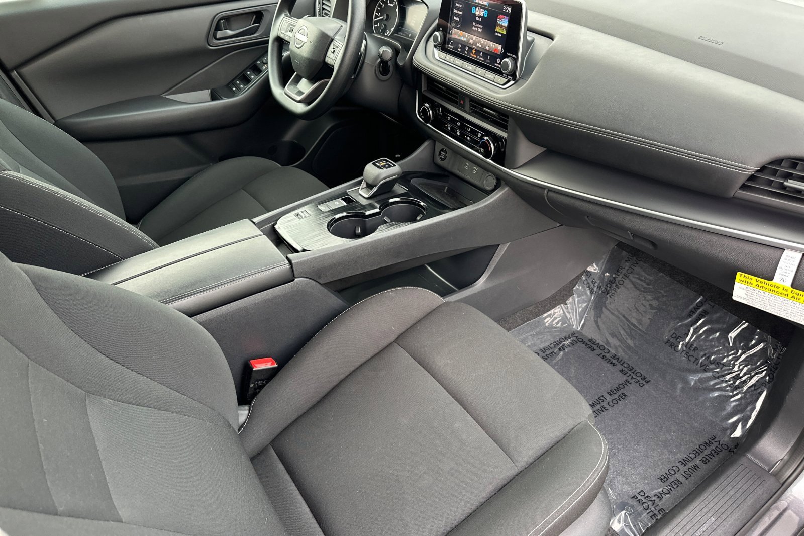 Certified 2025 Nissan Rogue S image 18