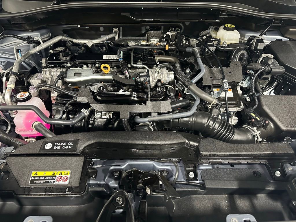 Used 2025 Toyota Corolla Cross XSE image 68