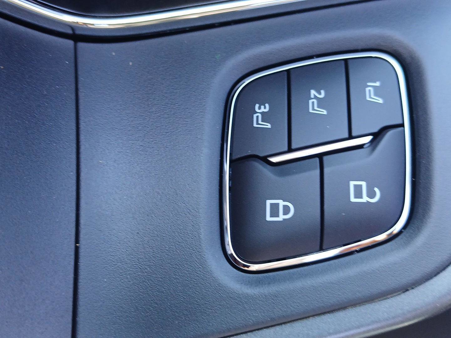 New 2026 Ford F350 Lariat image 11