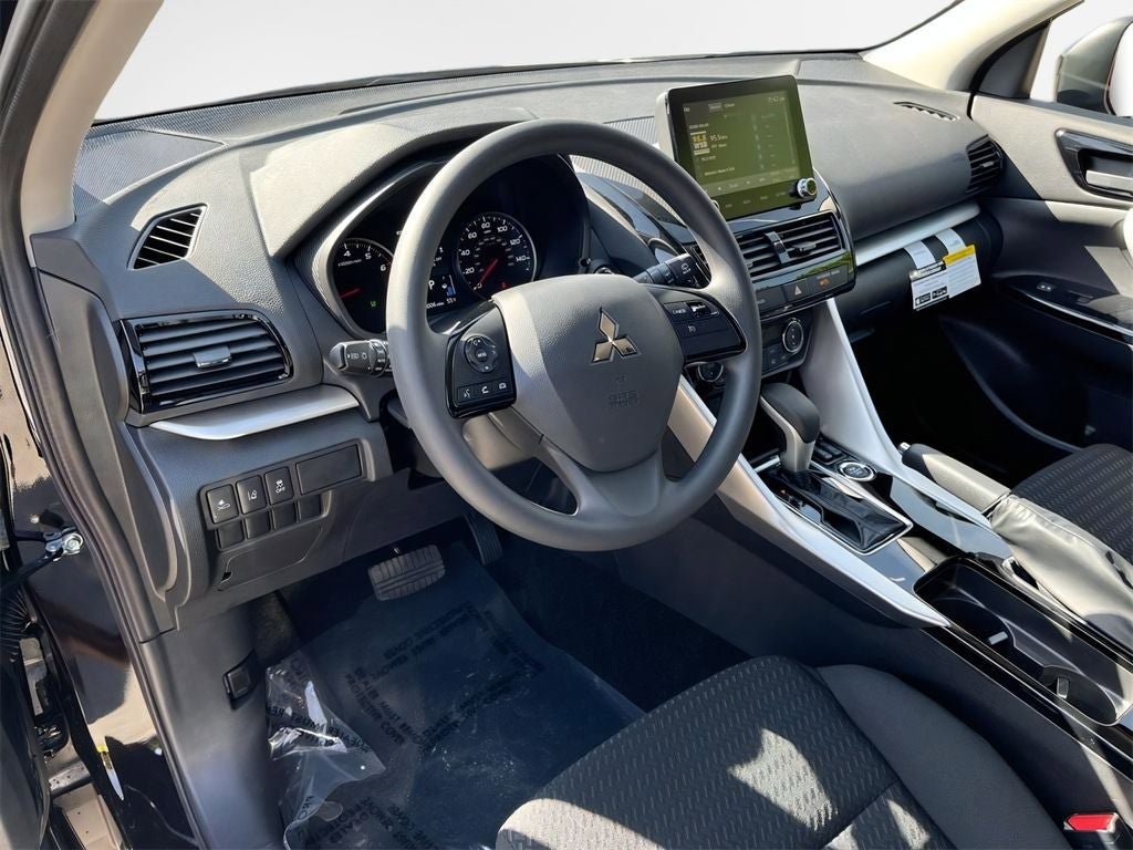 New 2026 Mitsubishi Eclipse Cross LE image 10