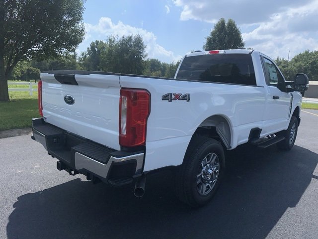 New 2025 Ford F250 XLT image 23
