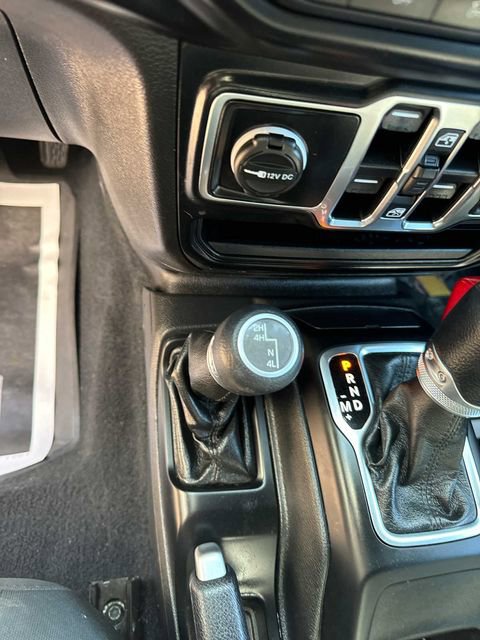 Used 2022 Jeep Wrangler Unlimited Sport AWD/4WD image 23