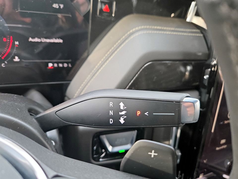 New 2026 GMC Yukon XL Elevation image 17