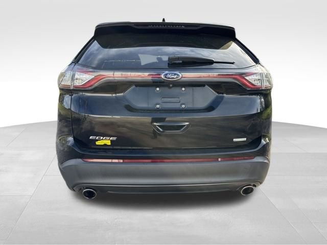 Used 2018 Ford Edge SE image 7