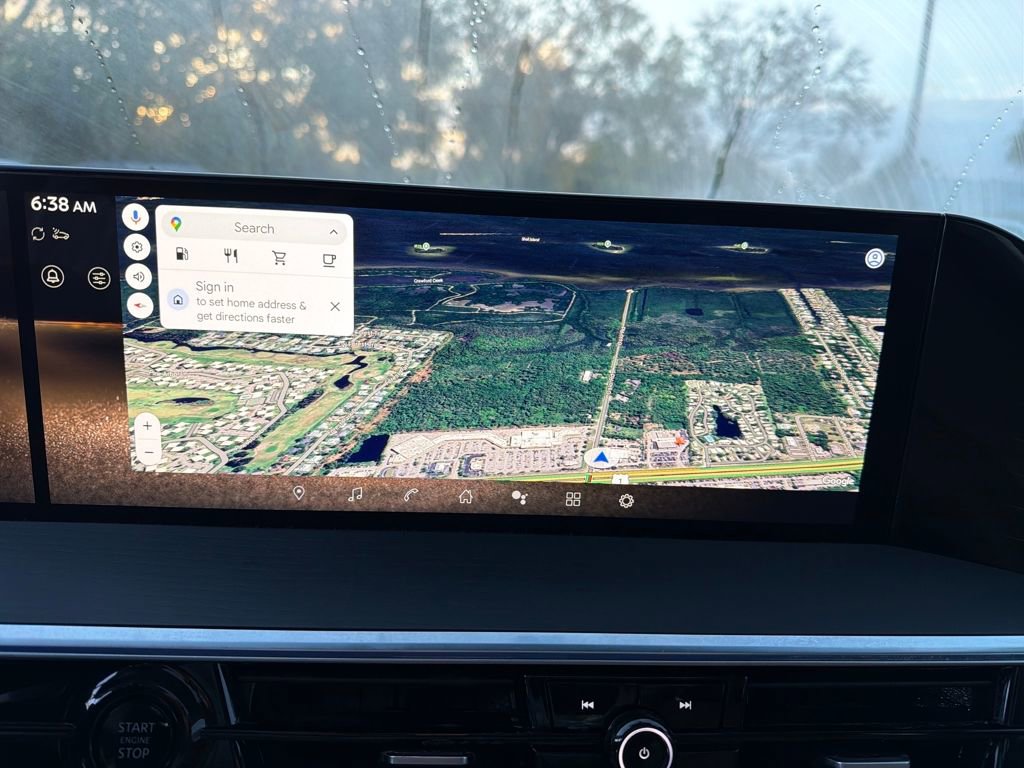 Used 2025 INFINITI QX80 Sensory image 27