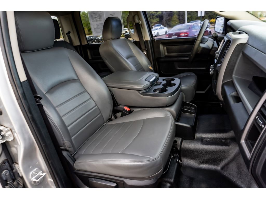 Used 2014 RAM 1500 Tradesman w/ Exterior Appearance Group image 16