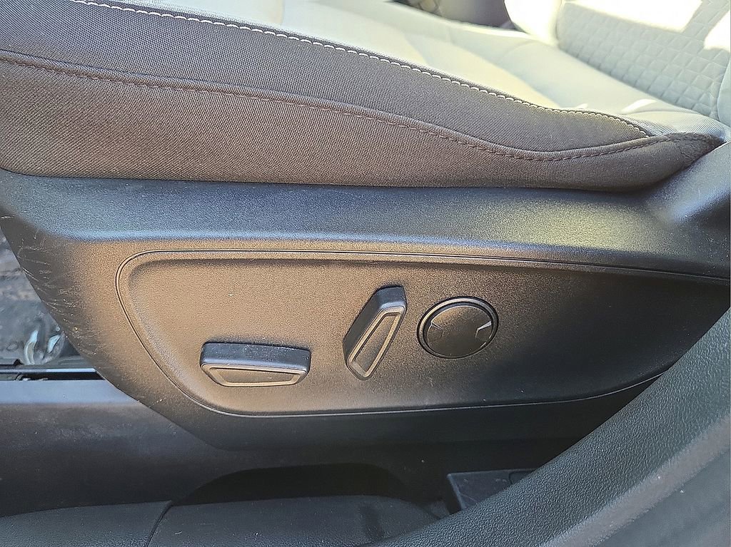 Used 2024 Ford Escape Active image 20