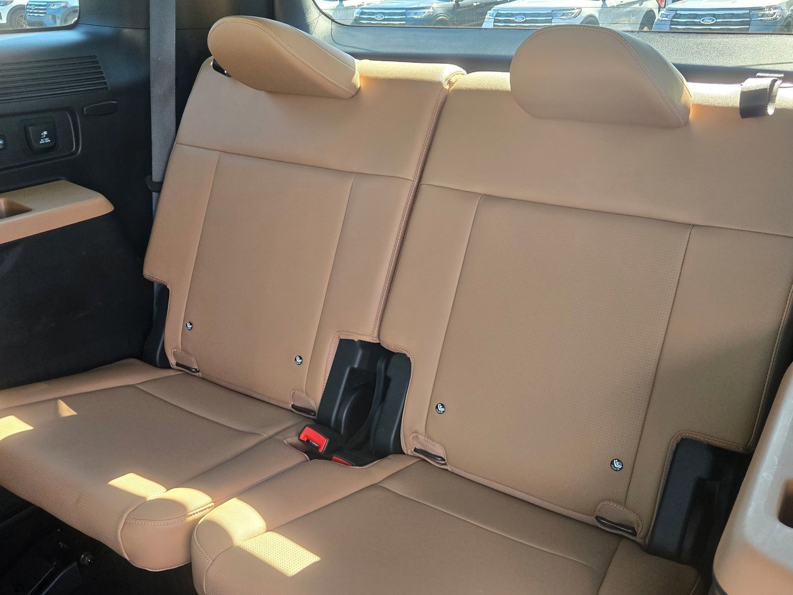 Used 2024 Hyundai Santa Fe Limited image 21