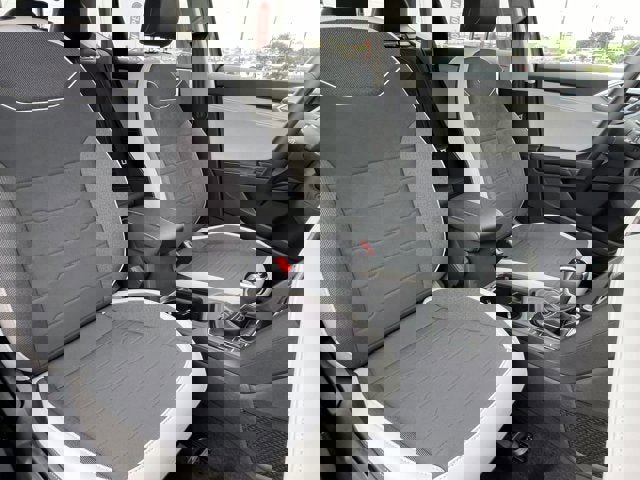 New 2025 Volkswagen Taos SE image 30