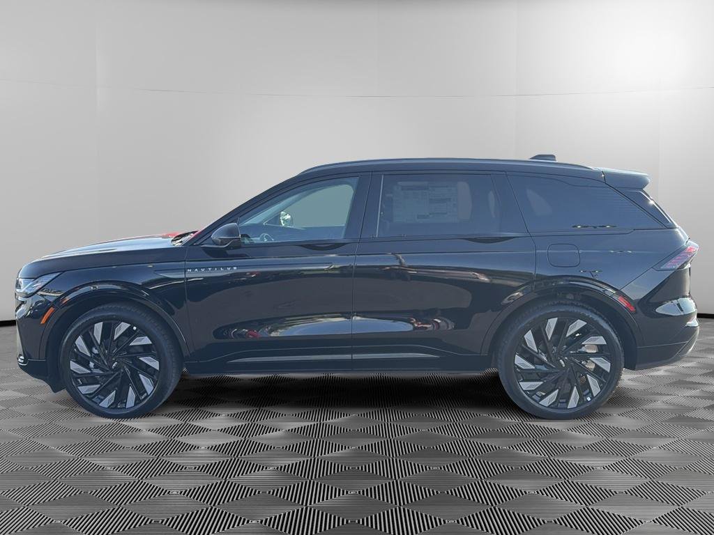 New 2026 Lincoln Nautilus Reserve w/ Jet Appearance Package AWD/4WD image 4