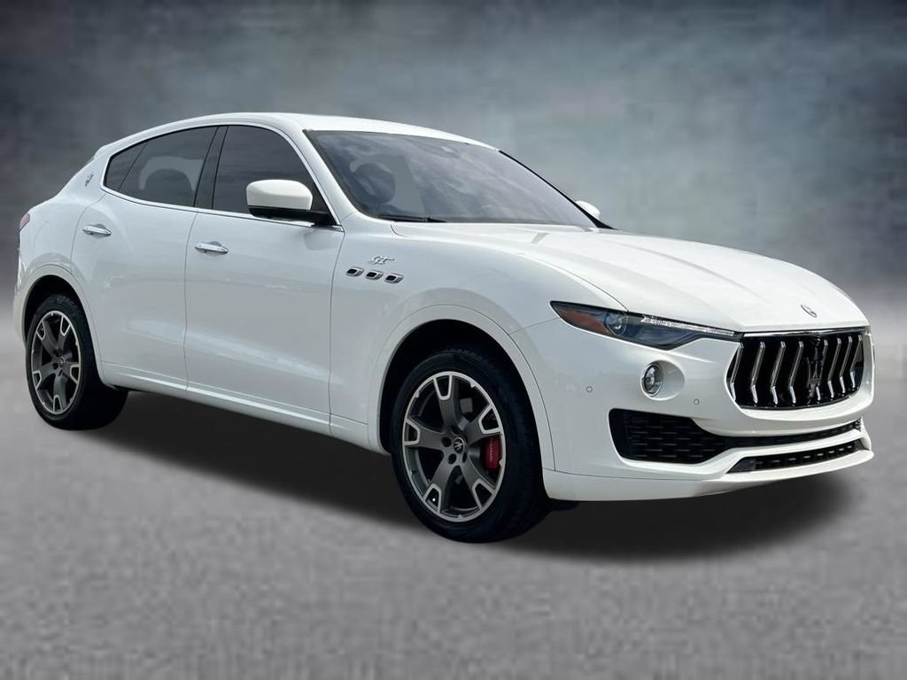 Used 2023 Maserati Levante GT AWD/4WD image 7