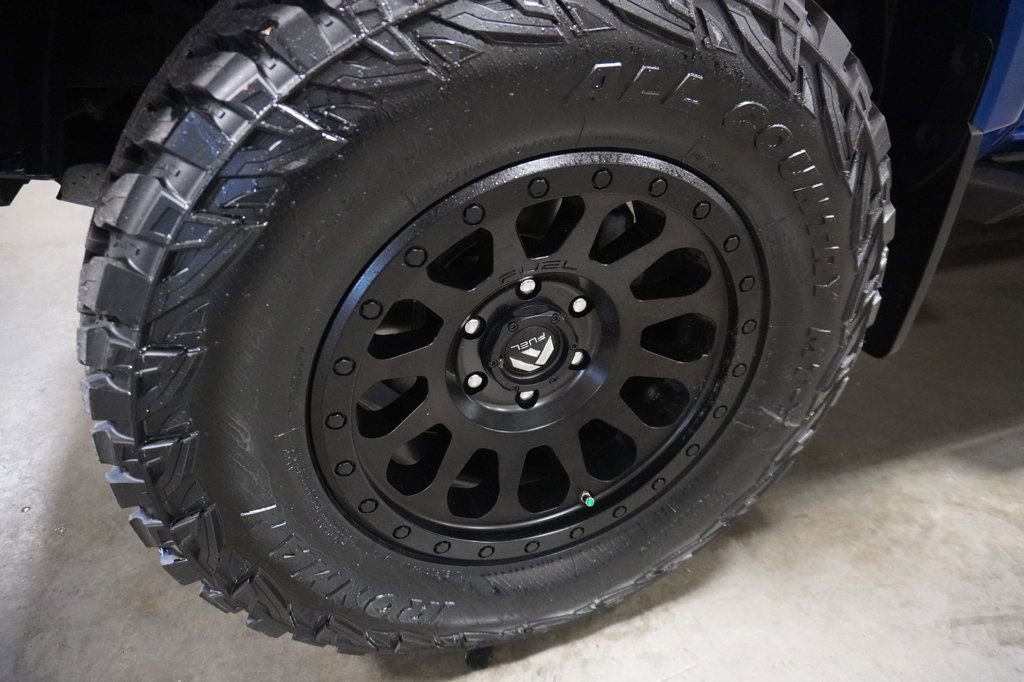 Used 2016 Toyota Tacoma TRD Sport image 15