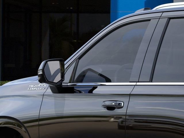 New 2026 Chevrolet Tahoe High Country w/ LPO, Illumination Package AWD/4WD image 12