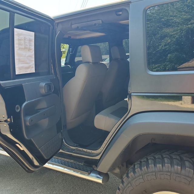 Used 2008 Jeep Wrangler X image 25