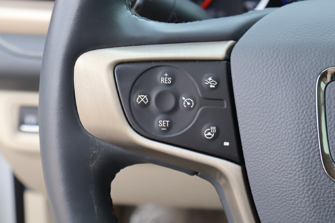 Used 2023 GMC Acadia Denali w/ Denali Ultimate Package FWD image 14