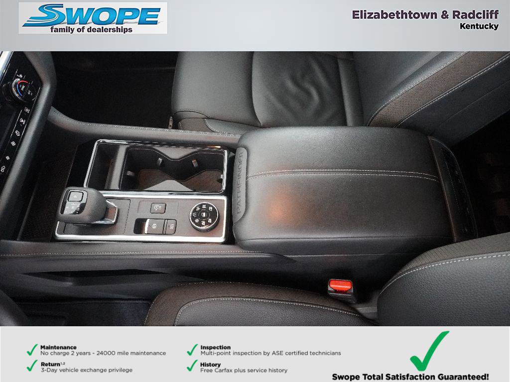 Used 2025 Nissan Pathfinder SL image 27