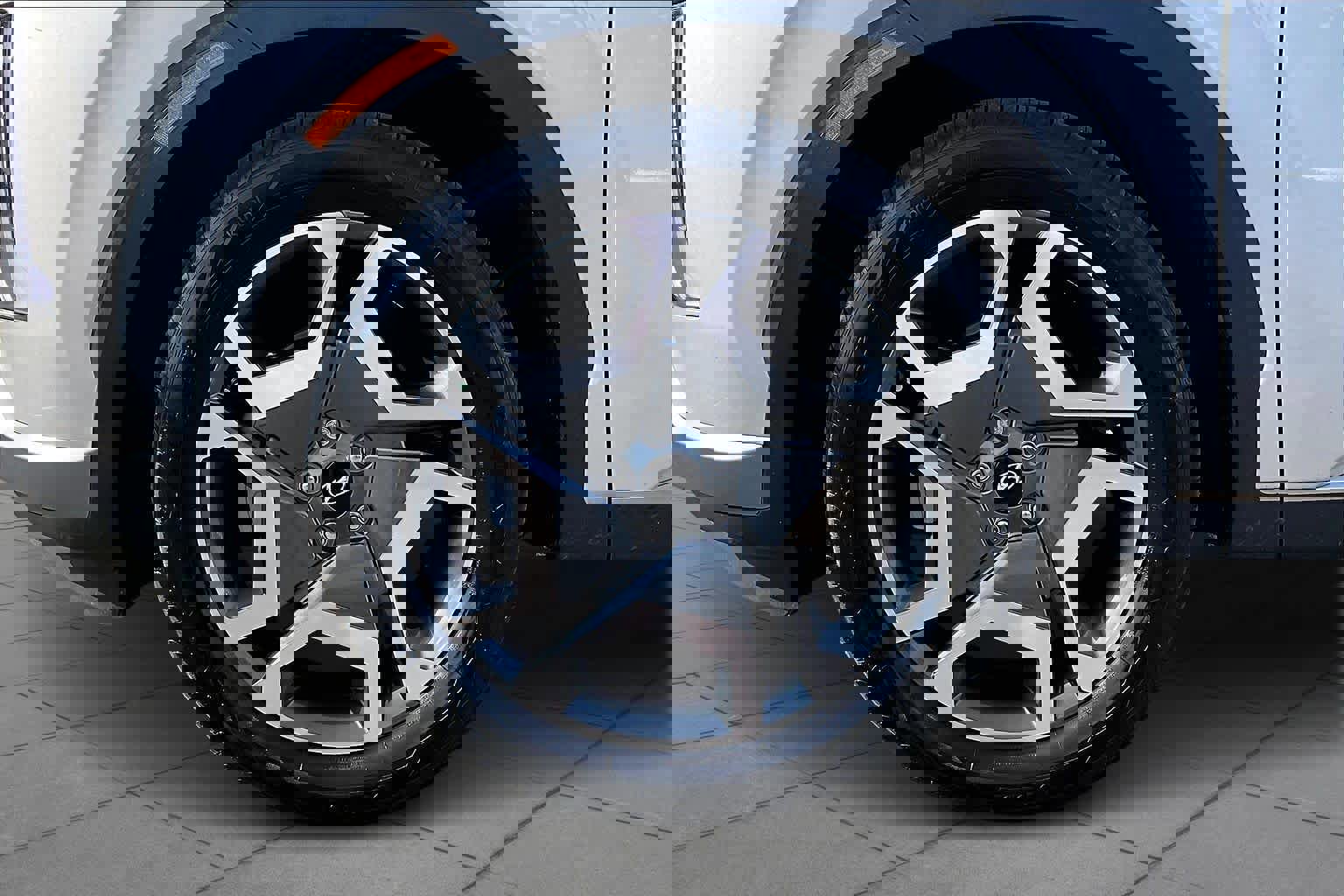 Used 2024 Hyundai Palisade Limited image 11