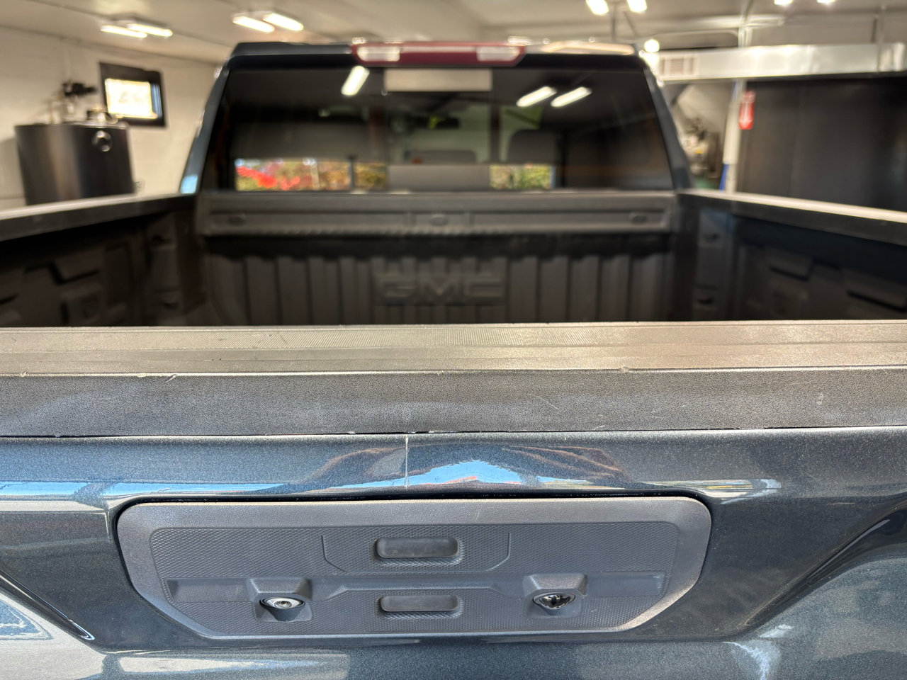 Used 2019 GMC Sierra 1500 SLT w/ SLT Premium Package image 12