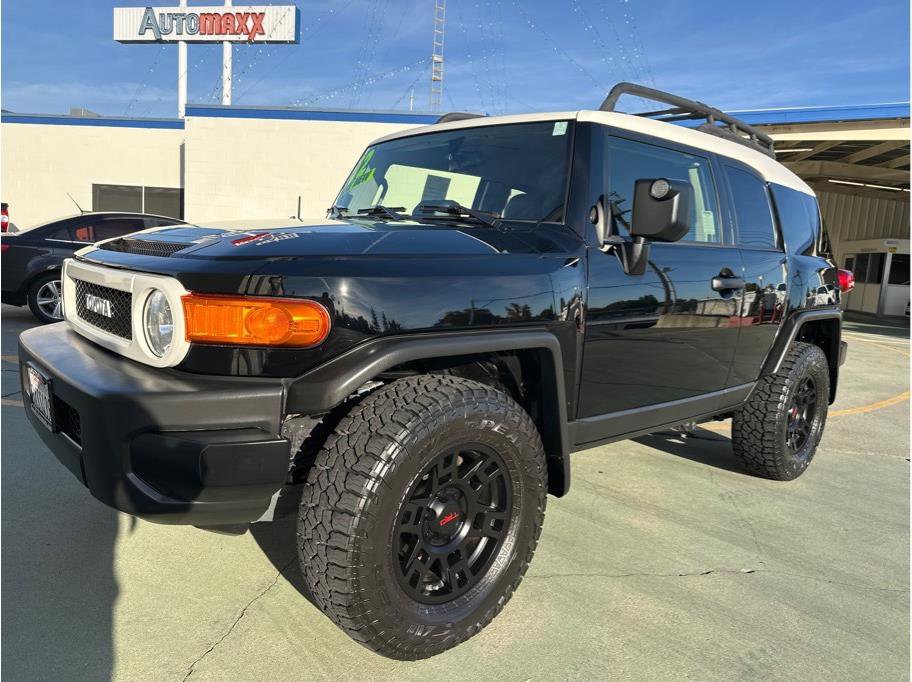 Used 2012 Toyota FJ Cruiser 4WD w/ Convenience Pkg