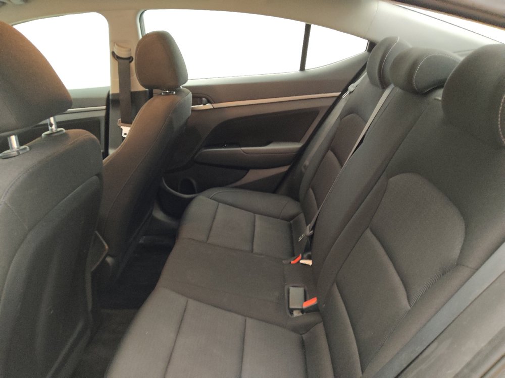 Used 2018 Hyundai Elantra SEL FWD image 18