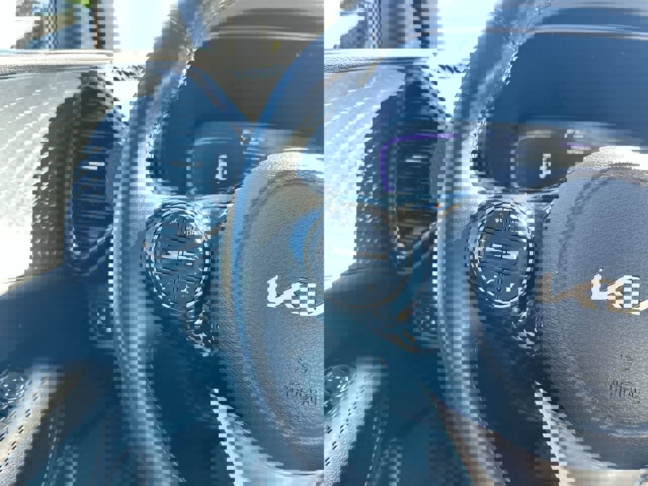 Used 2023 Kia Soul EX image 29