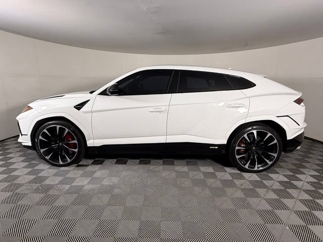 Used 2023 Lamborghini Urus S AWD/4WD image 3