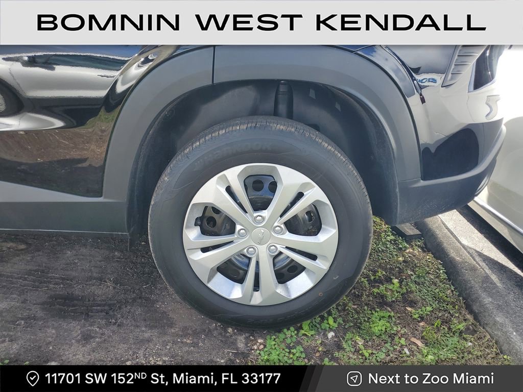 Used 2026 Chevrolet Trax LS image 6