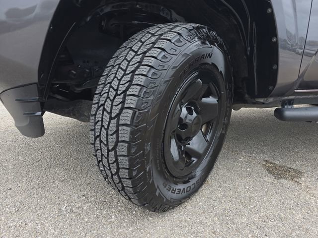 Used 2020 Toyota Tacoma SR w/ SR Convenience Package image 31