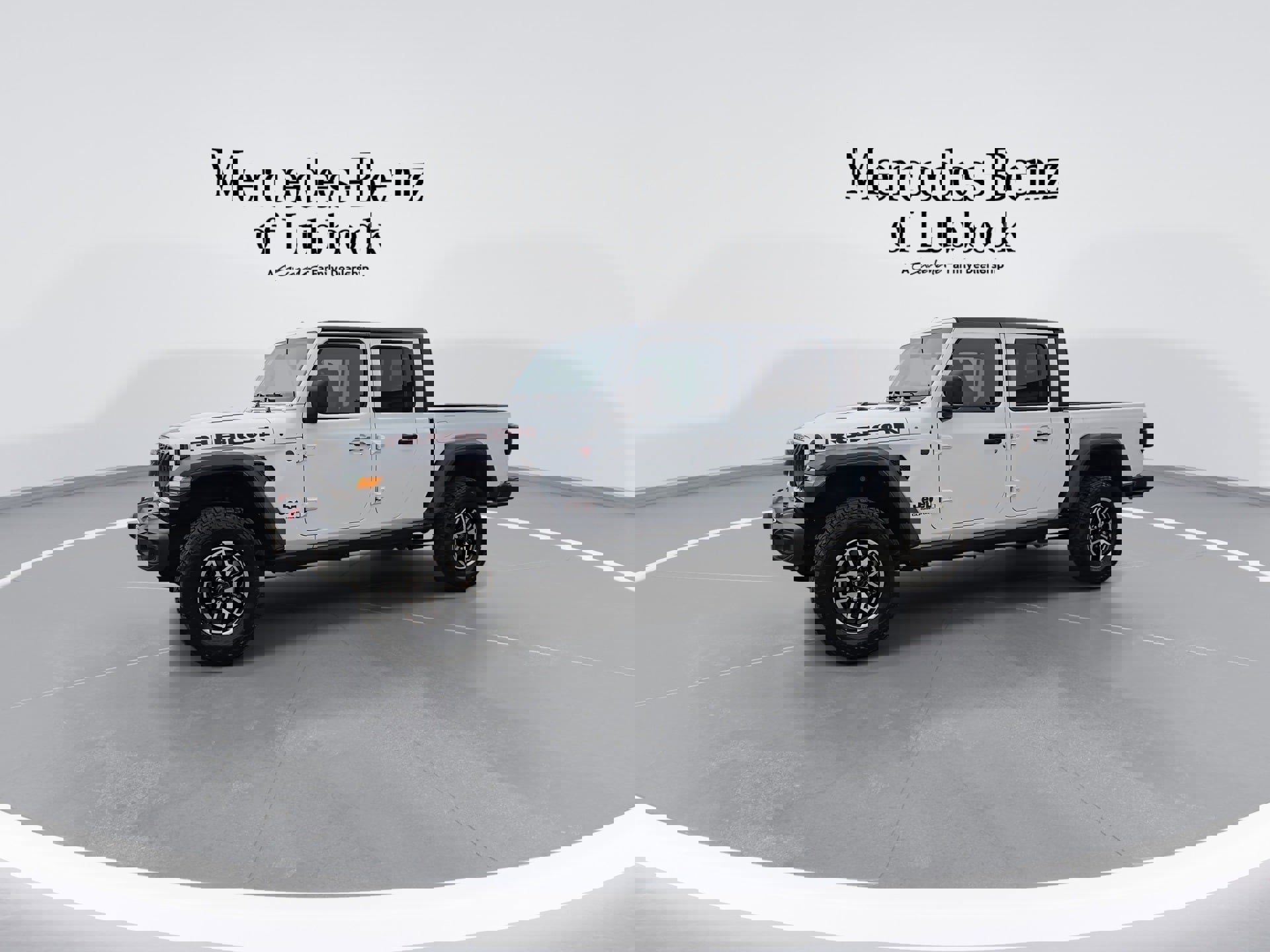 Used 2024 Jeep Gladiator Rubicon w/ Technology Group image 5