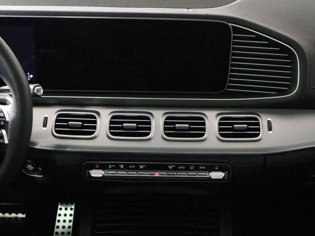 New 2026 Mercedes-Benz GLE 53 AMG 4MATIC Coupe image 15