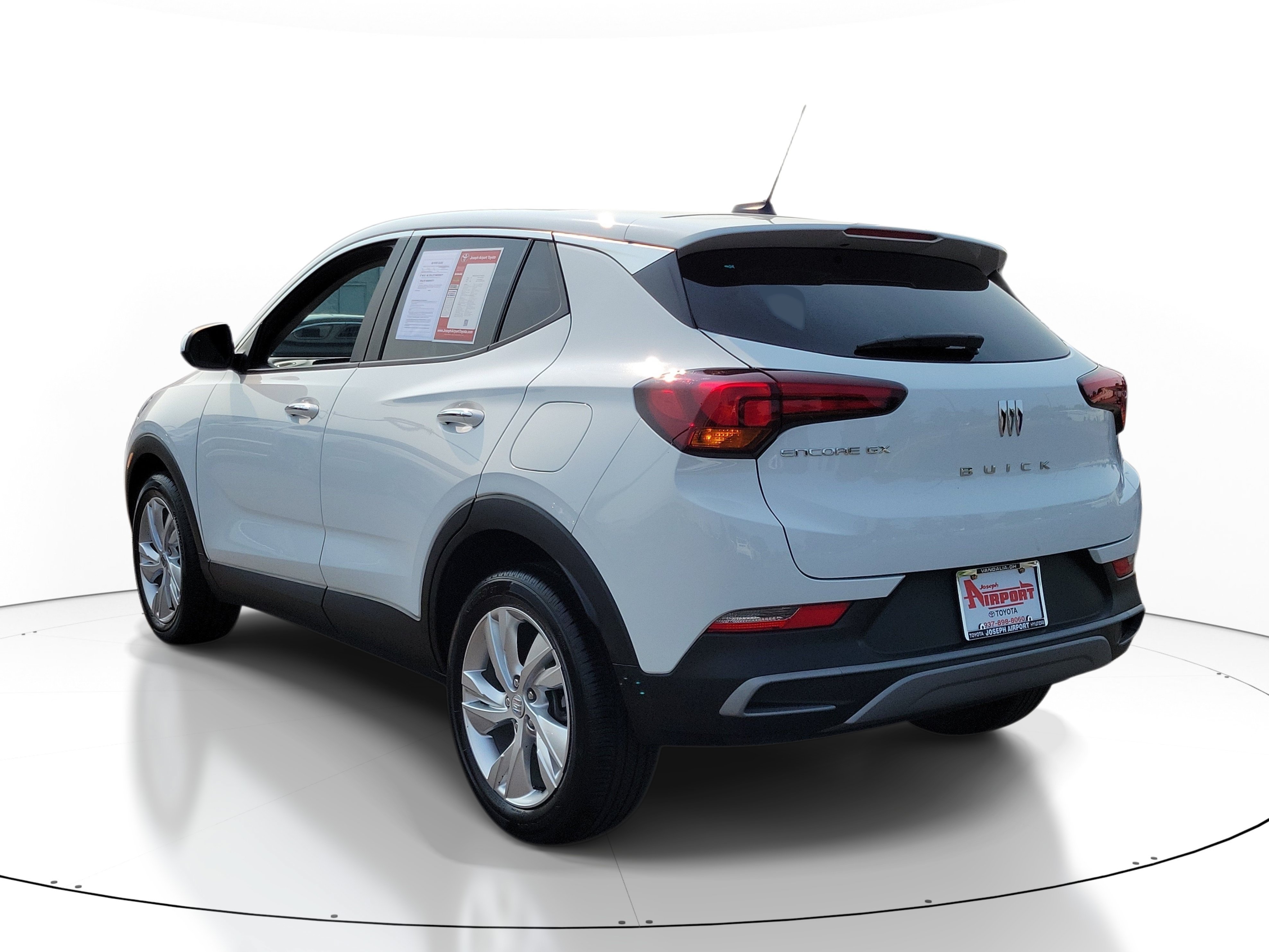 Used 2024 Buick Encore GX Preferred FWD image 3
