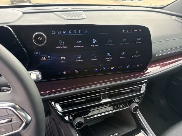 Used 2025 Chevrolet Traverse Z71 w/ Enhanced Driving Package image 26