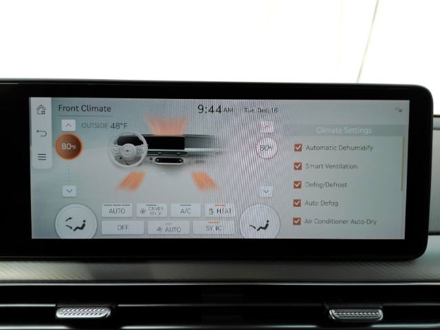 Used 2024 Genesis GV60 RWD image 50