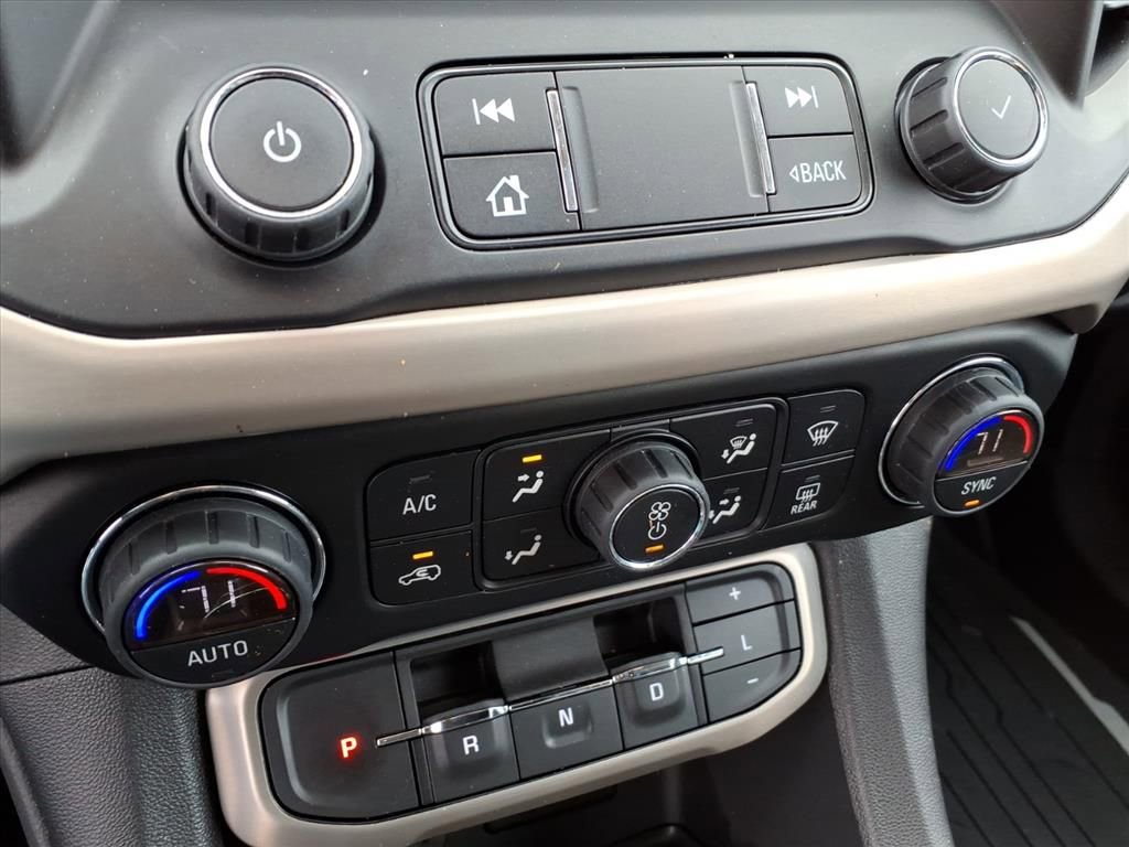 Used 2021 GMC Acadia Denali w/ Denali Technology Package image 24