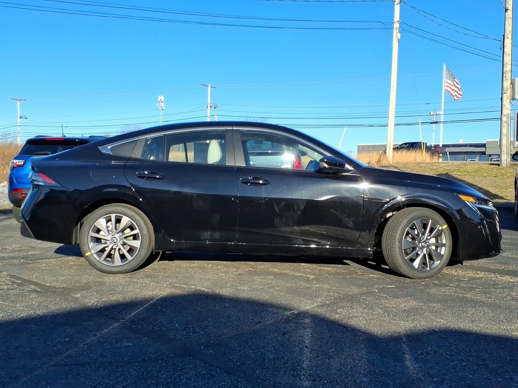 New 2026 Nissan Sentra SL w/ Floor Mat Package FWD image 3