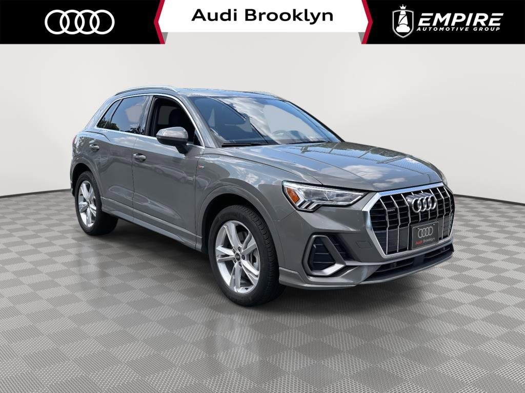 Used 2024 Audi Q3 2.0T Premium w/ Convenience Package