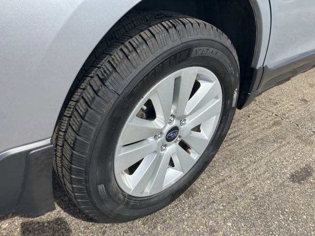 Used 2018 Subaru Outback 2.5i Premium image 47