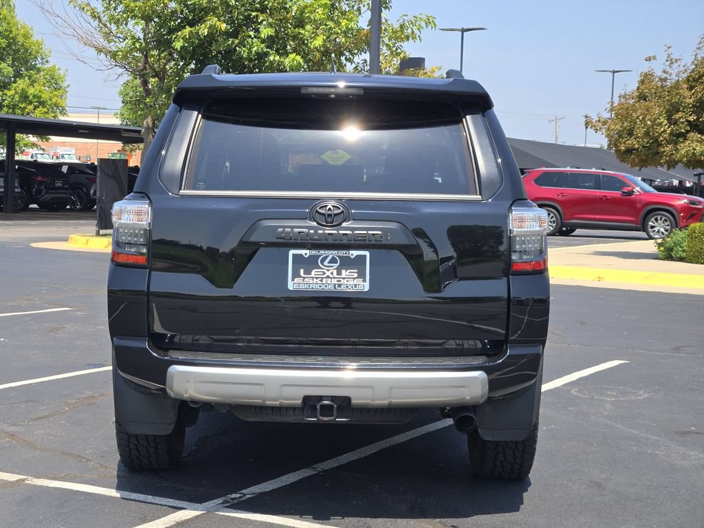 Used 2024 Toyota 4Runner TRD Off-Road Premium w/ Moonroof Package AWD/4WD image 6