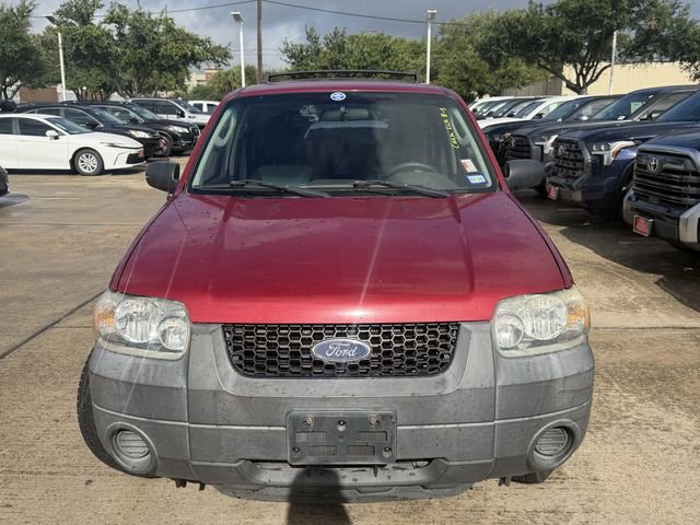 Used 2007 Ford Escape XLS FWD image 2