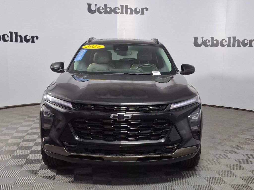 Certified 2024 Chevrolet Trax ACTIV w/ Driver Confidence Package image 2